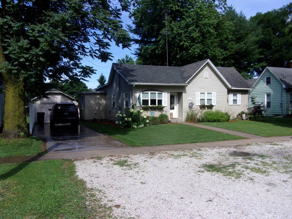 360 S Congress St, Rushville, IL 62681 Trulia