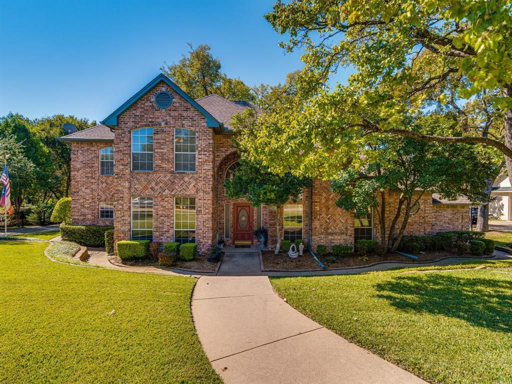 512 Forest Edge Ln, Red Oak, TX 75154