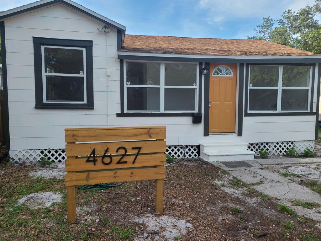 4627 12th Ave S, Saint Petersburg, FL 33711