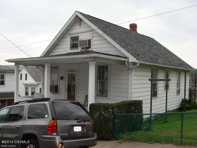 1110 N Cherry St, Shamokin, PA 17872