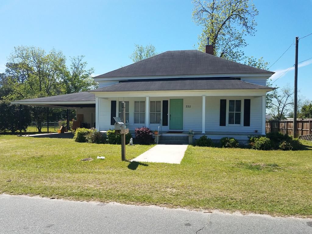 220 Jefferson St, Douglas, GA 31533 Trulia