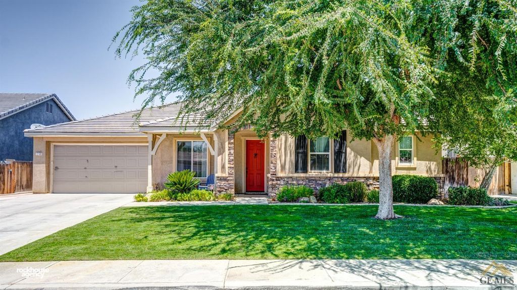 12108 Sundance Canyon Dr, Bakersfield, CA 93312