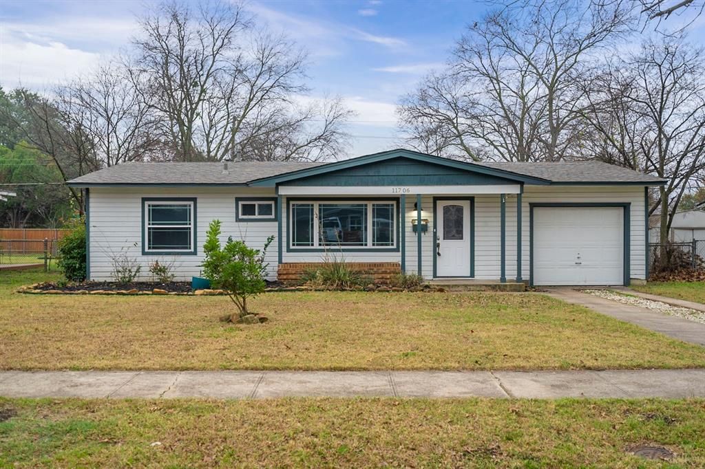 11706 Strand St, Dallas, TX 75218