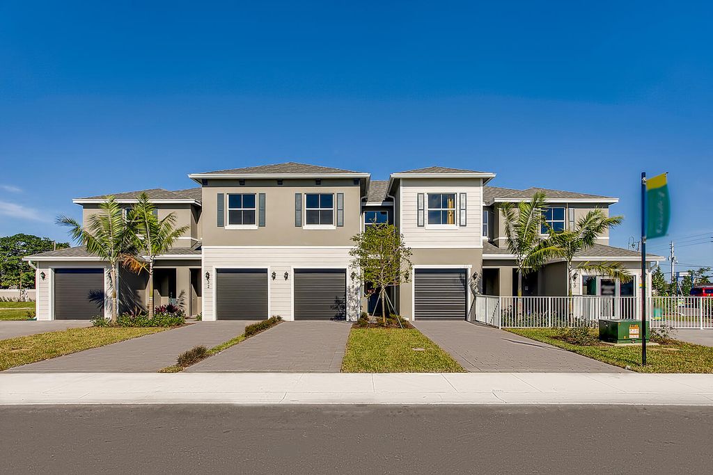 Waverly Plan in Riviera Cove, West Palm Beach, FL 33404