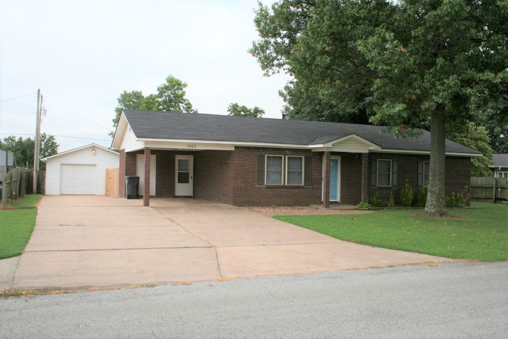 1607 Jay St, Walnut Ridge, AR 72476 Trulia