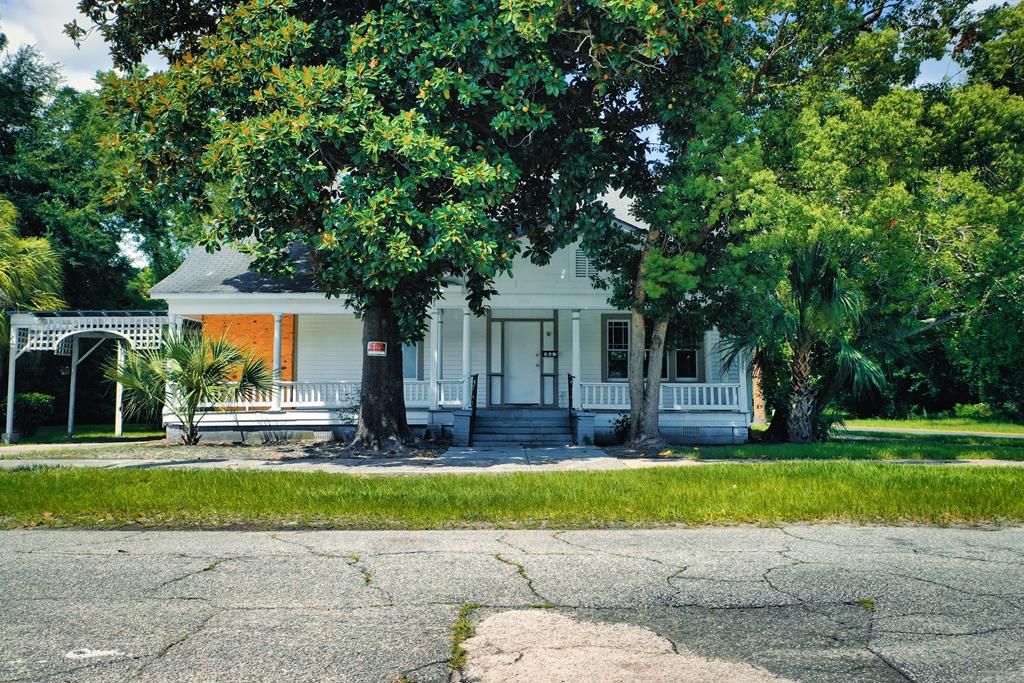 202 Butler St, Waycross, GA 31501 Trulia