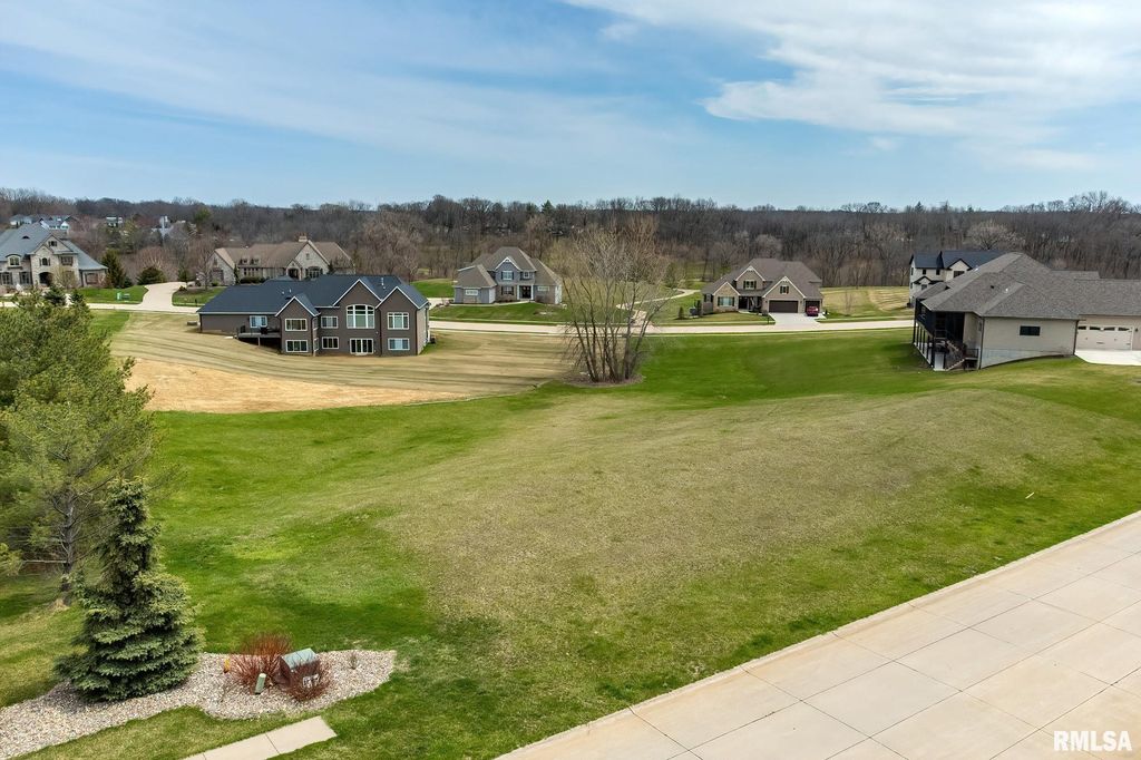 5 Pebble Creek Dr, Le Claire, IA 52753 Trulia