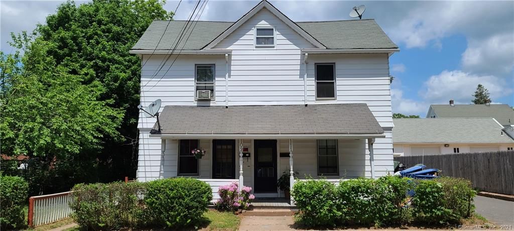 109 Birch St, Manchester, CT 06040