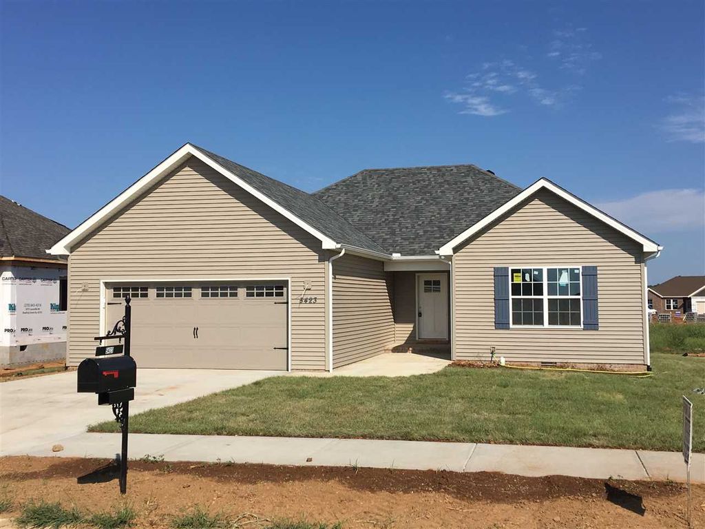 5423 Green Ash Dr, Bowling Green, KY 42101