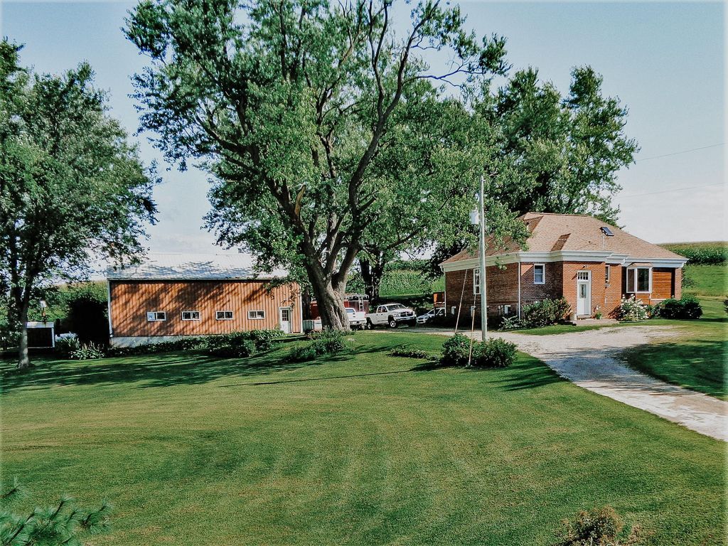 E2910 State Highway 82, De Soto, WI 54624 Trulia