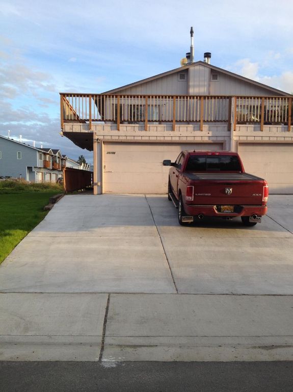2010 E 72nd Ave, Anchorage, AK 99507