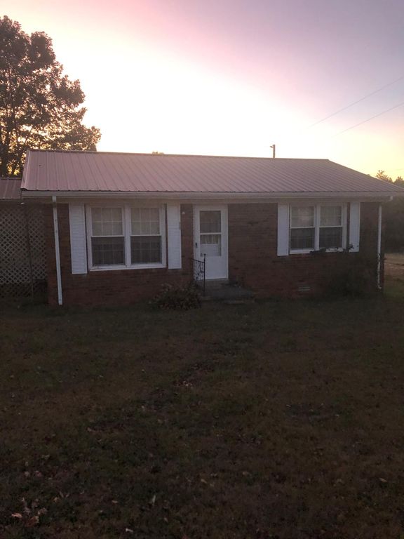 1846 Sugar Grove Rd, Morgantown, KY 42261