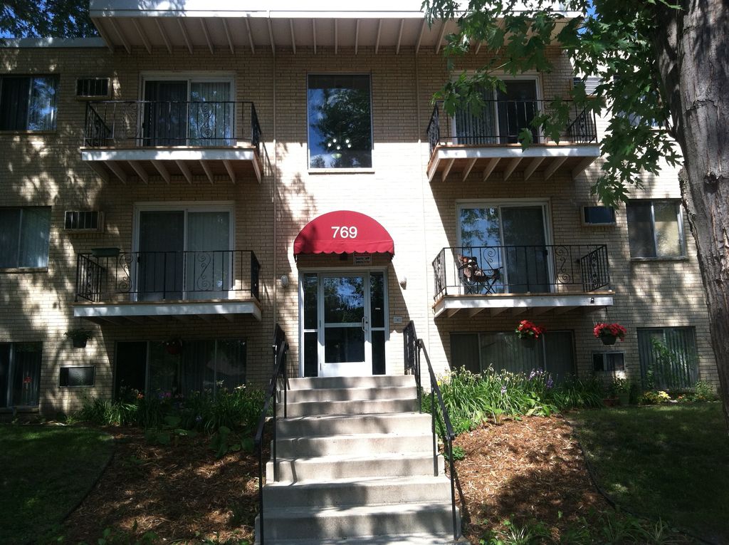 Como Lakes Apartments Saint Paul, MN Trulia