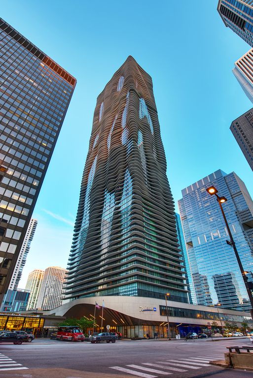 225 N Columbus Dr #8106, Chicago, IL 60601