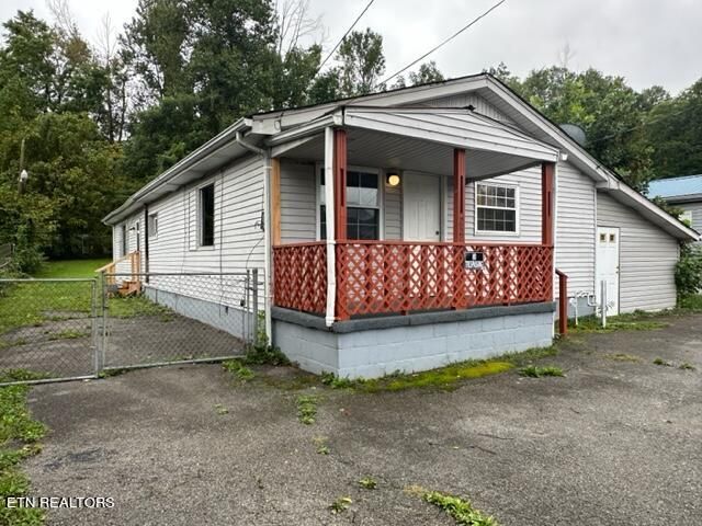 252 Chasteen Dr, Middlesboro, KY 40965