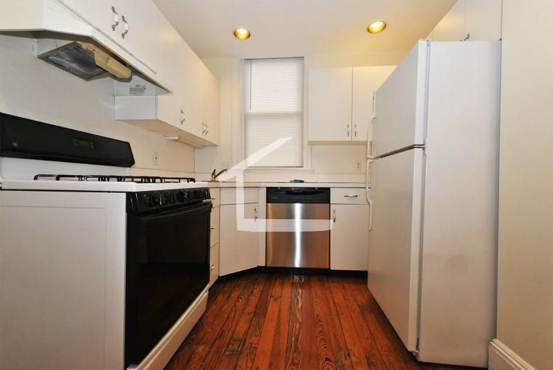 1668 Commonwealth Ave #9, Brighton, MA 02135