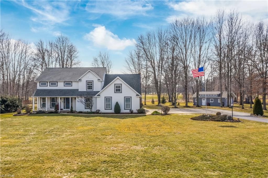 3790 Edison St NE, Hartville, OH 5 Bed, 6 Bath SingleFamily Home