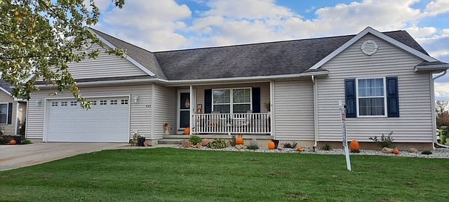 507 Daisy Dr, Saint Johns, MI 48879
