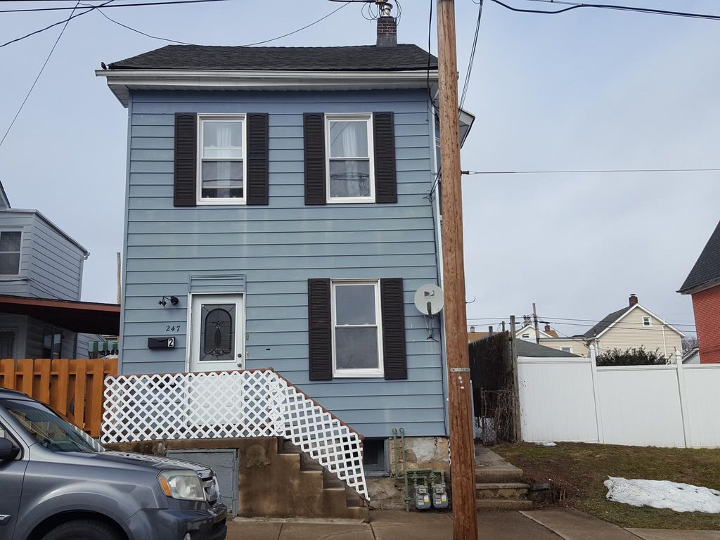 247 Chambers St #1, Phillipsburg, NJ 08865