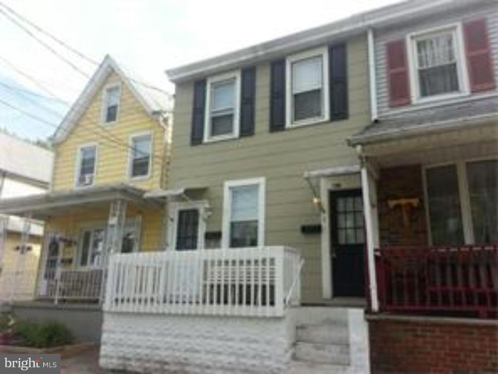 710 Hunter St Gloucester City, NJ Trulia