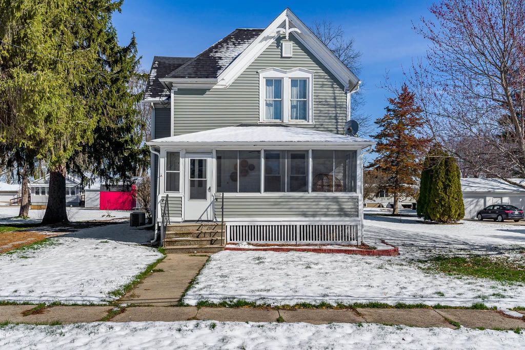 209 W Main St, Durand, IL 61024 Trulia