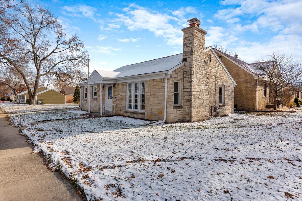 3735 West Lakefield DRIVE, Milwaukee, WI 53215 Trulia