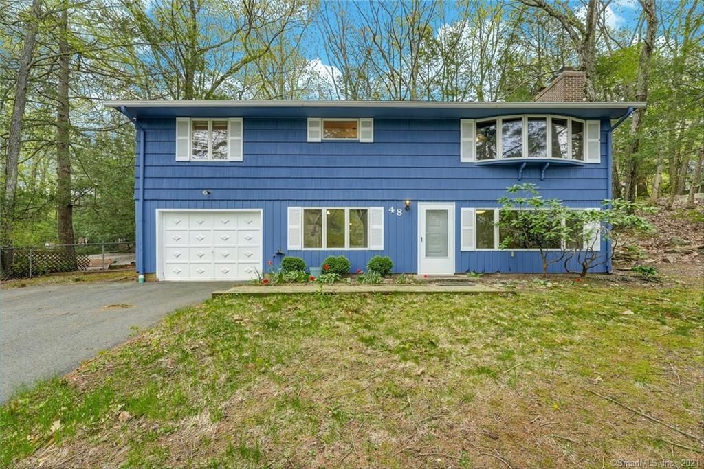 48 Trailsend Dr, Canton, CT 06019