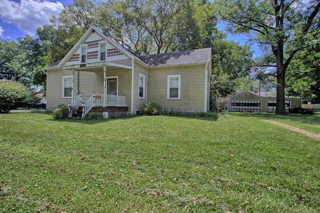 232 E 1st St, Trenton, IL 62293 Trulia