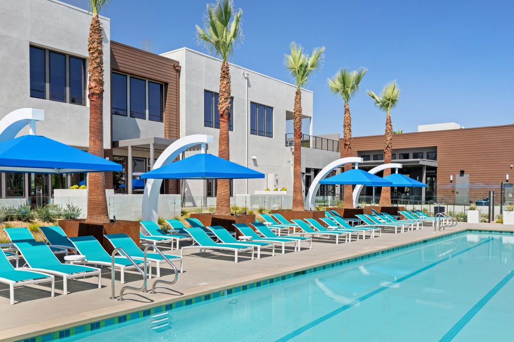 9350 The Resort Pkwy, Rancho Cucamonga, CA 91730