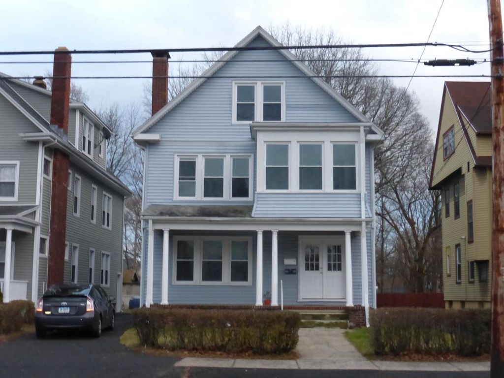 194 Main St   #2nd, West Haven, CT 06516