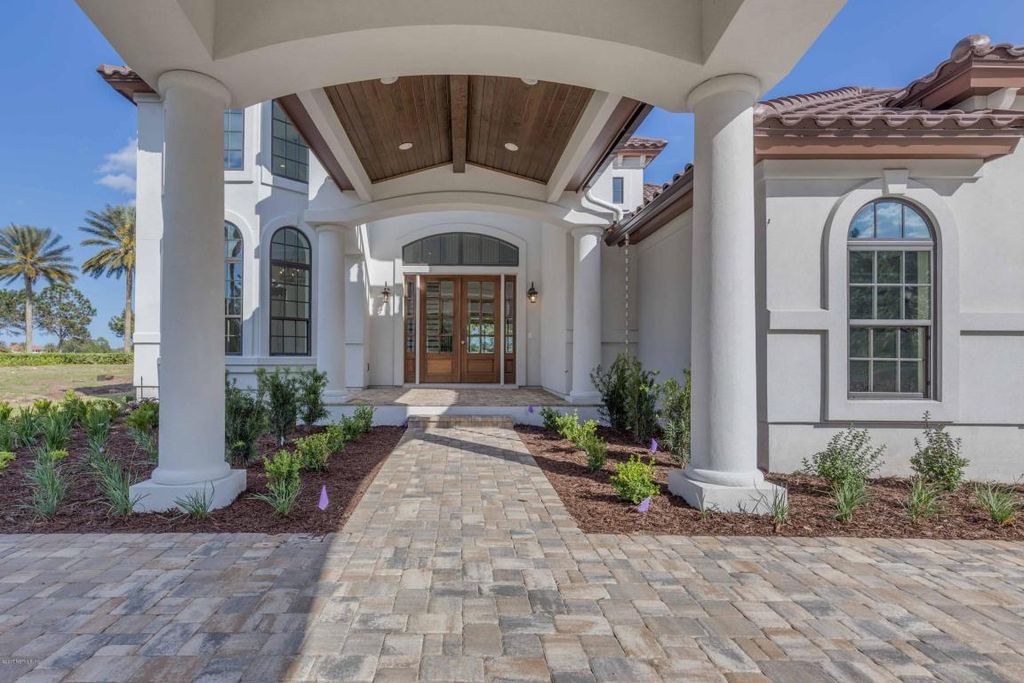 668 Promenade Pointe Dr, Saint Augustine, FL 32095