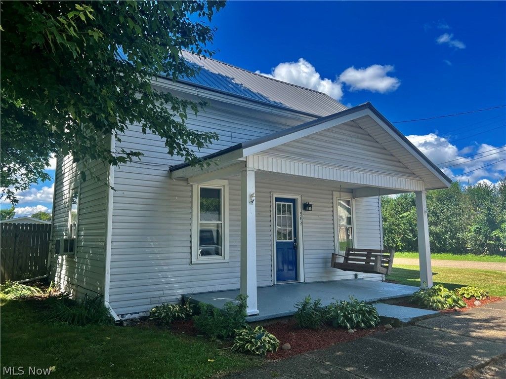 242 N Chestnut St, Gnadenhutten, OH 44629 Trulia