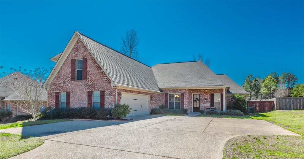 134 Choctaw Bnd, Clinton, MS 39056 Trulia