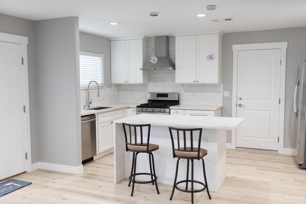 4097 San Ramon Way, San Jose, CA 95111