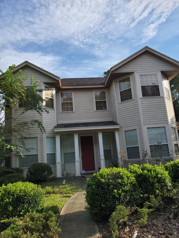 9405 SW 31st Ln, Gainesville, FL 32608