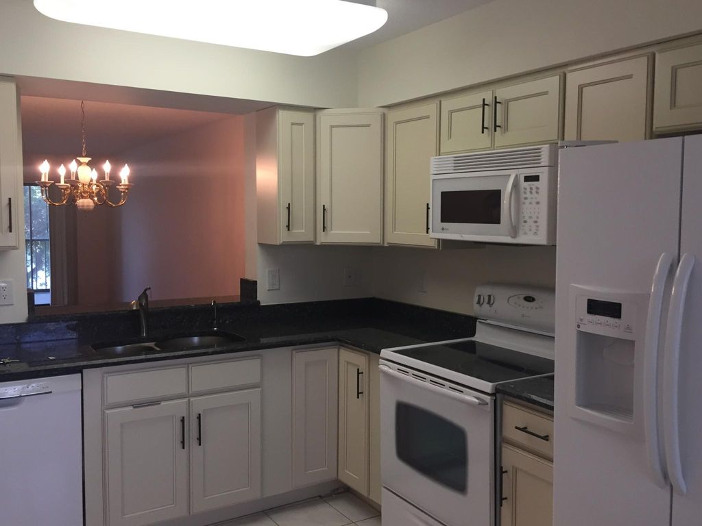 6093 Pointe Regal Cir #307, Delray Beach, FL 33484