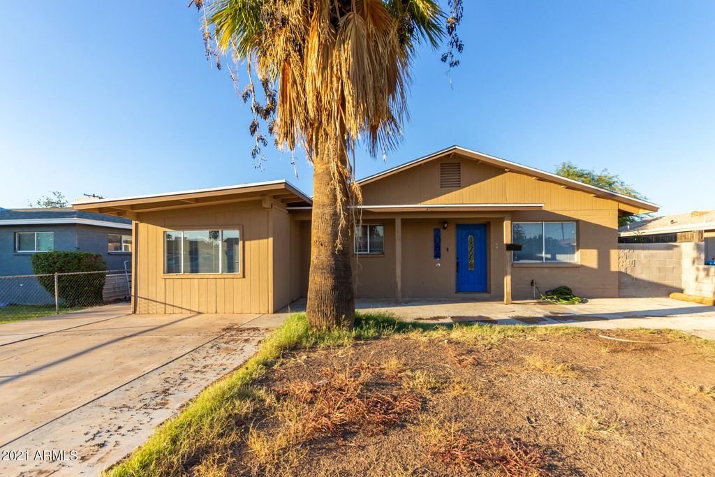 2084 E Don Carlos Ave, Tempe, AZ 85281
