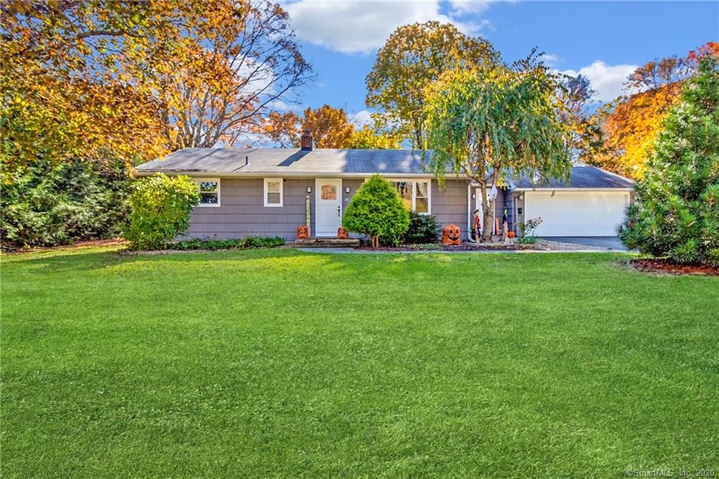 33 Lancaster St, Watertown, CT - 3 Bed, 1 Bath - 26 Photos | Trulia