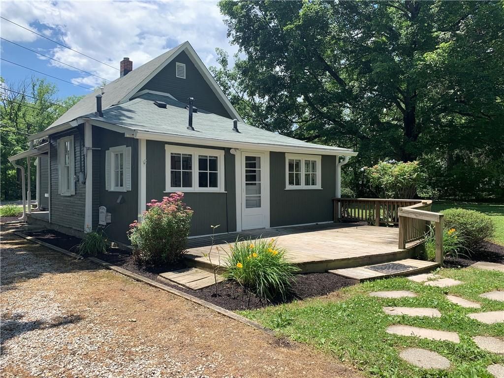 3320 W 71st St, Indianapolis, IN 46268
