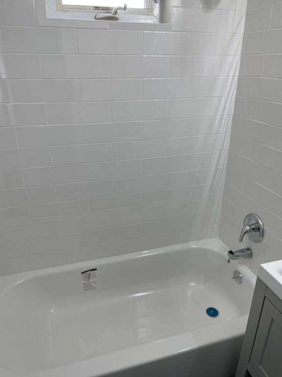 1043 Terrace Blvd, Trenton, NJ 08618