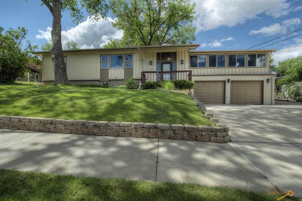 2901 Tomahawk Dr, Rapid City, SD 57702 Trulia