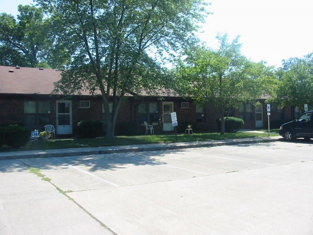White Oak Place Apartments
