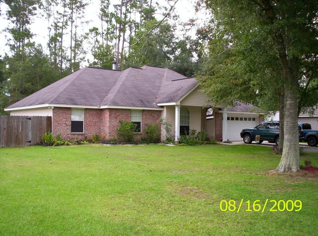 35411 Liberty Dr, Slidell, LA 70460