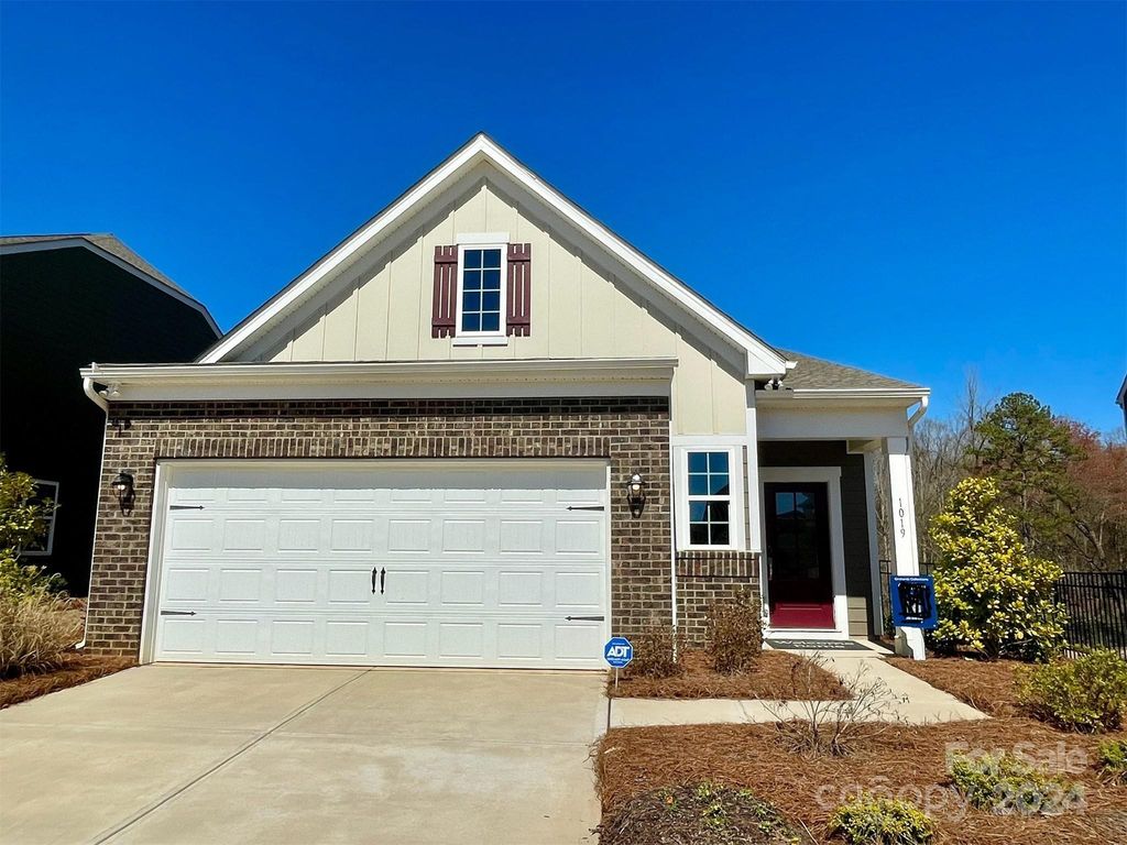 Lookout Shoals Dr #389, Fort Mill, SC 29715