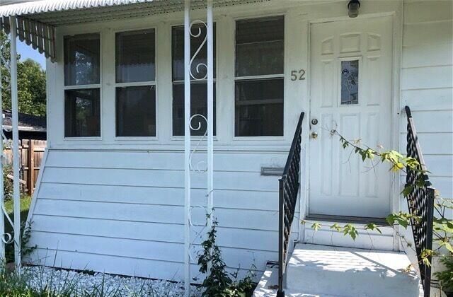 52 Somerset Ave, Battle Creek, MI 49037