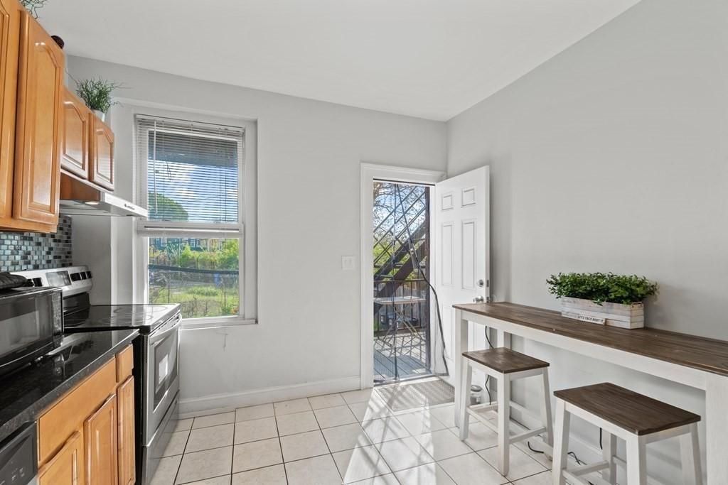 1275 Massachusetts Ave #2, Boston, MA 02125