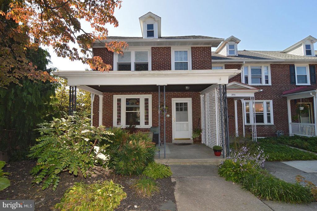 384 Oak Ter, West Reading, PA 19611 3 Bed, 1 Bath SingleFamily Home