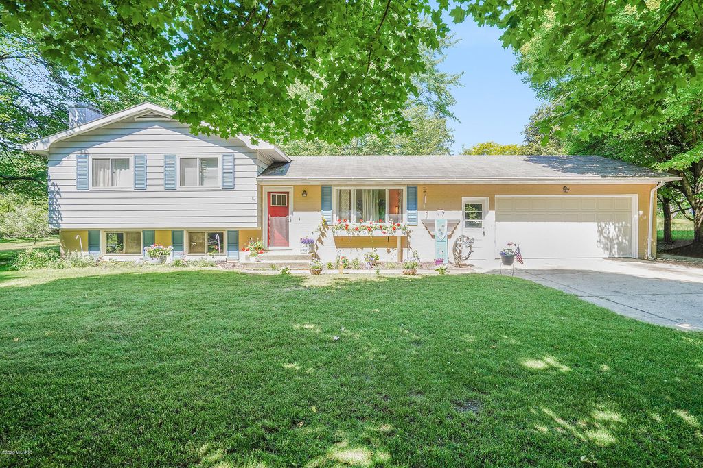 235 S Webster St, White Cloud, MI 49349 Trulia