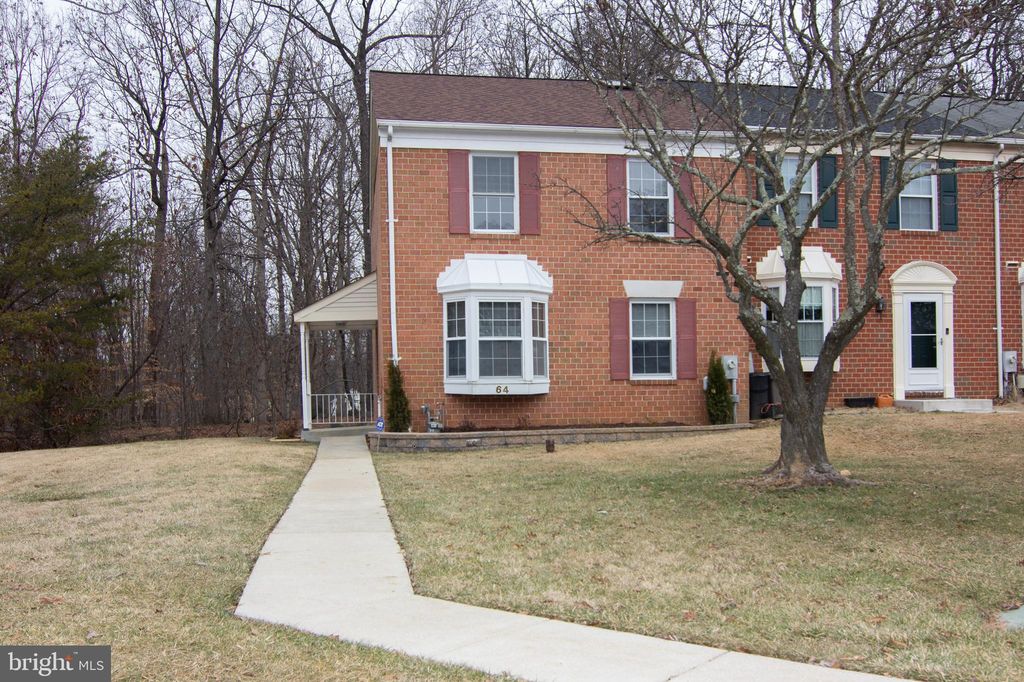 64 Six Notches Ct, Catonsville, MD 21228