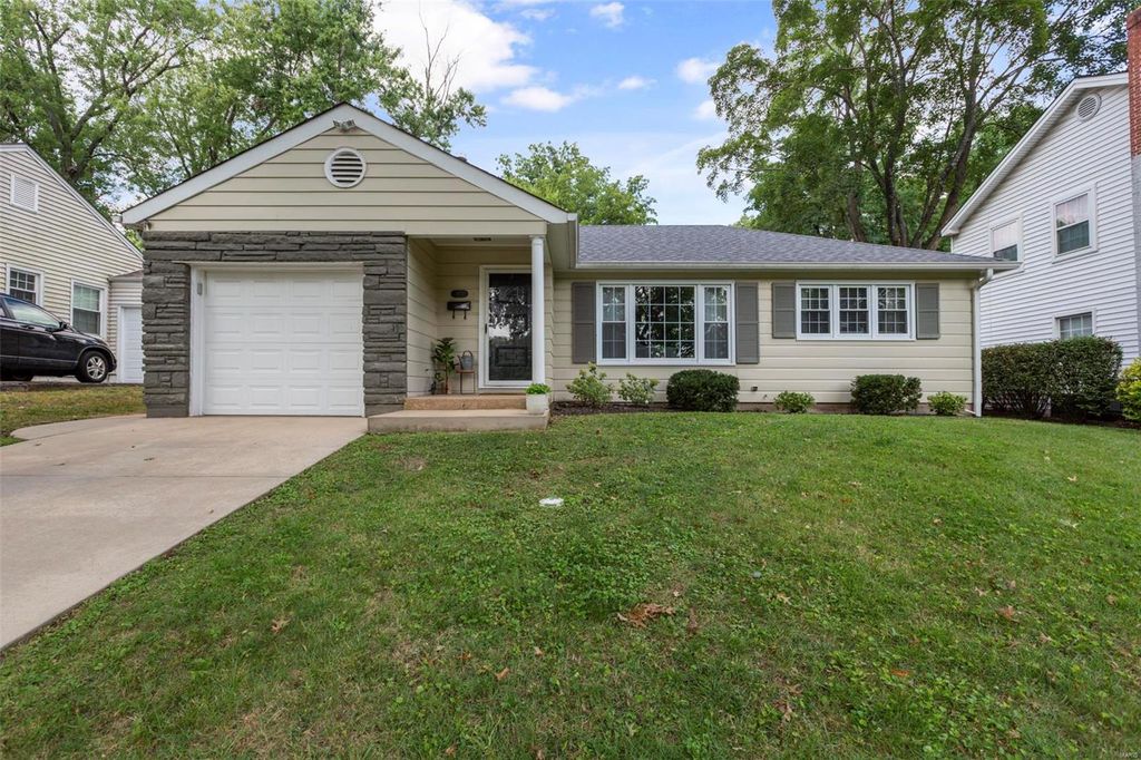 823 Yosemite Dr, Saint Louis, MO 63122 Trulia